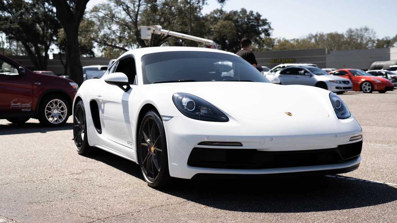 2019 Porsche 718 Cayman GTS - Image 12 of 31