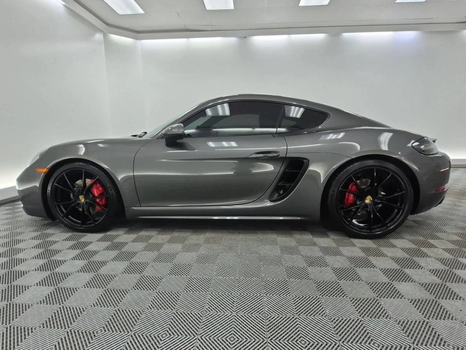 2019 Porsche 718 Cayman GTS - Image 2 of 5