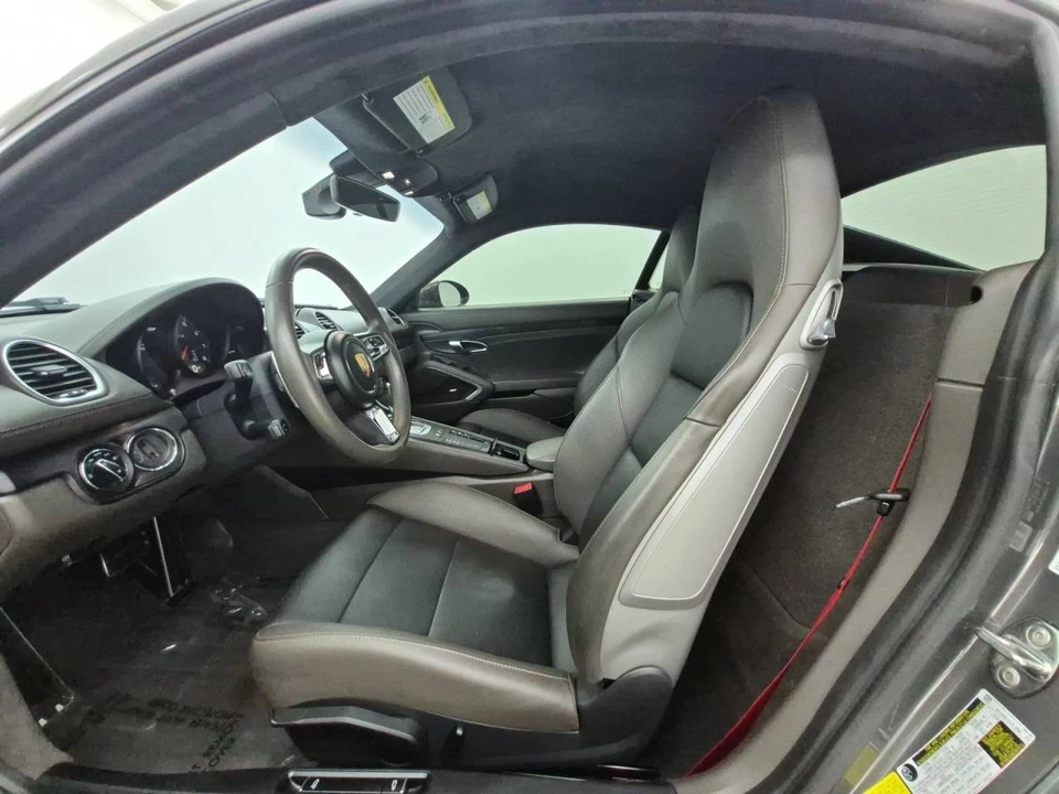 2019 Porsche 718 Cayman GTS - Image 5 of 5