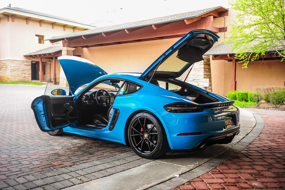 2019 Porsche 718 Cayman GTS - Image 20 of 21