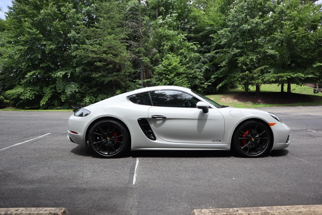 2019 Porsche 718 Cayman GTS - Image 17 of 31