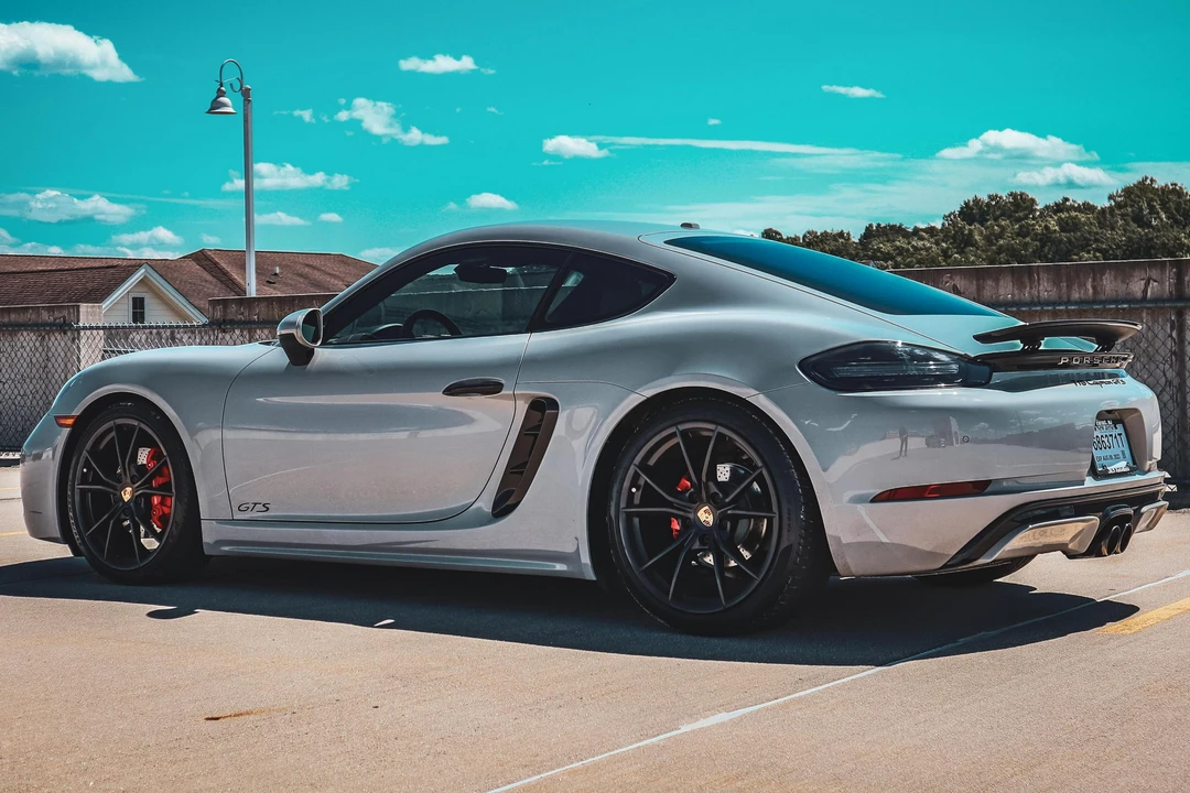 2019 Porsche 718 Cayman GTS - Image 10 of 31