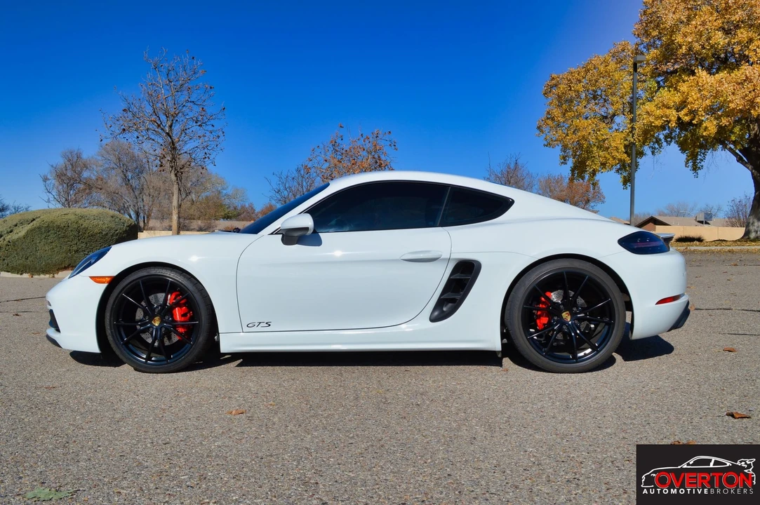 2019 Porsche 718 Cayman - Image 2 of 24