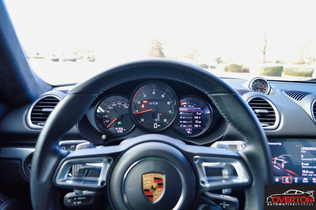2019 Porsche 718 Cayman - Image 16 of 24