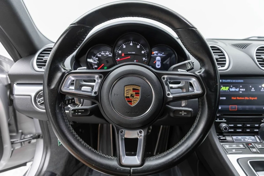 2019 Porsche 718 Cayman - Image 16 of 31