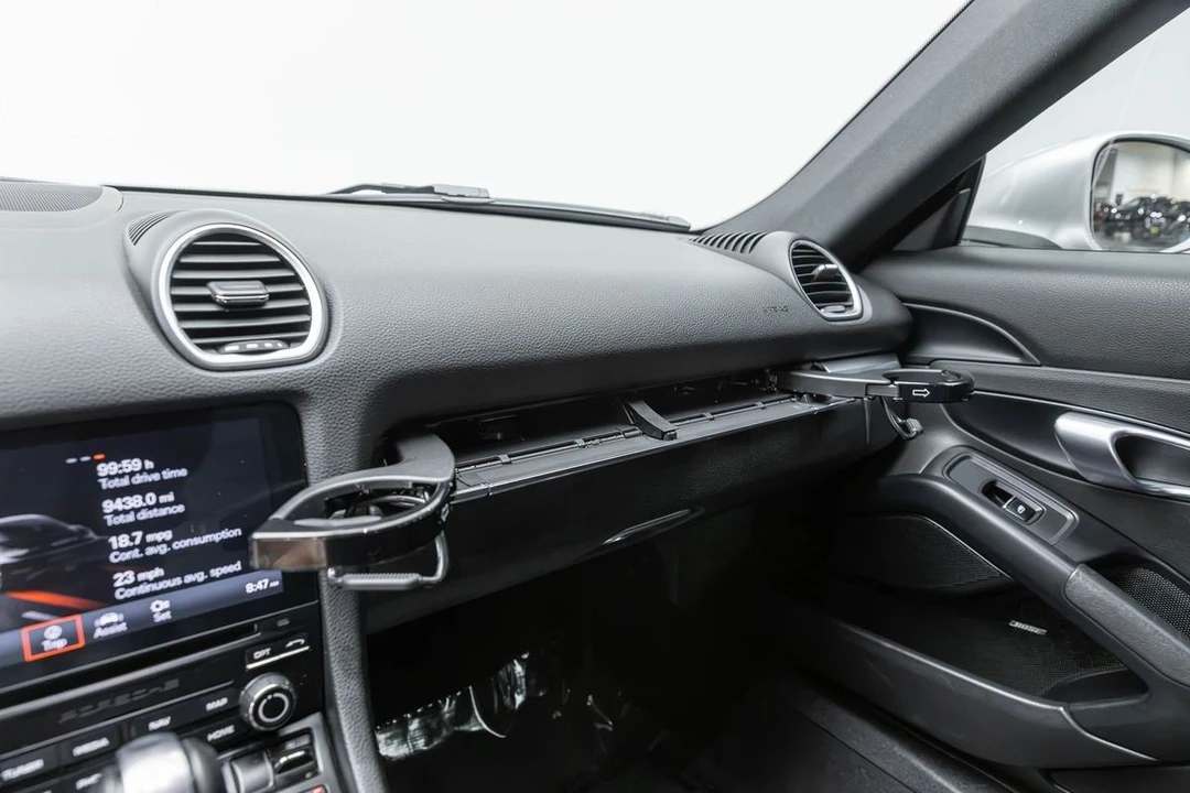 2019 Porsche 718 Cayman - Image 19 of 31