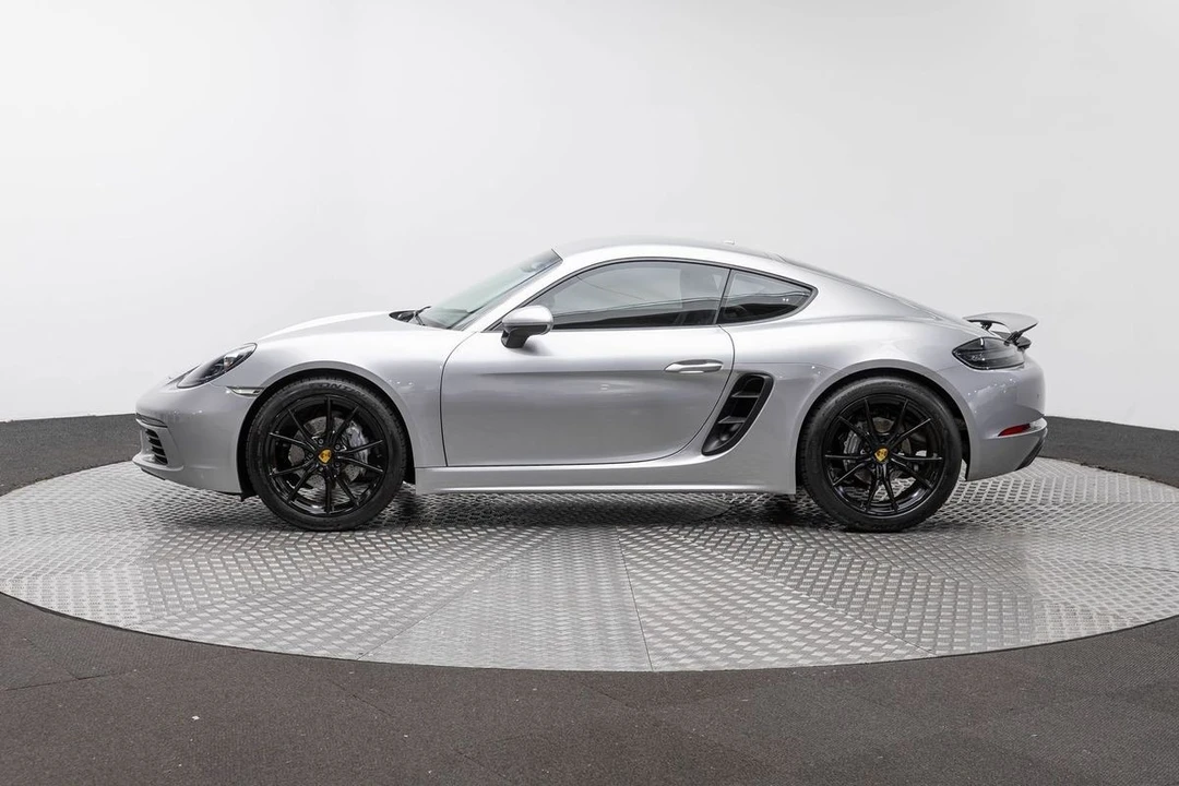 2019 Porsche 718 Cayman - Image 8 of 31