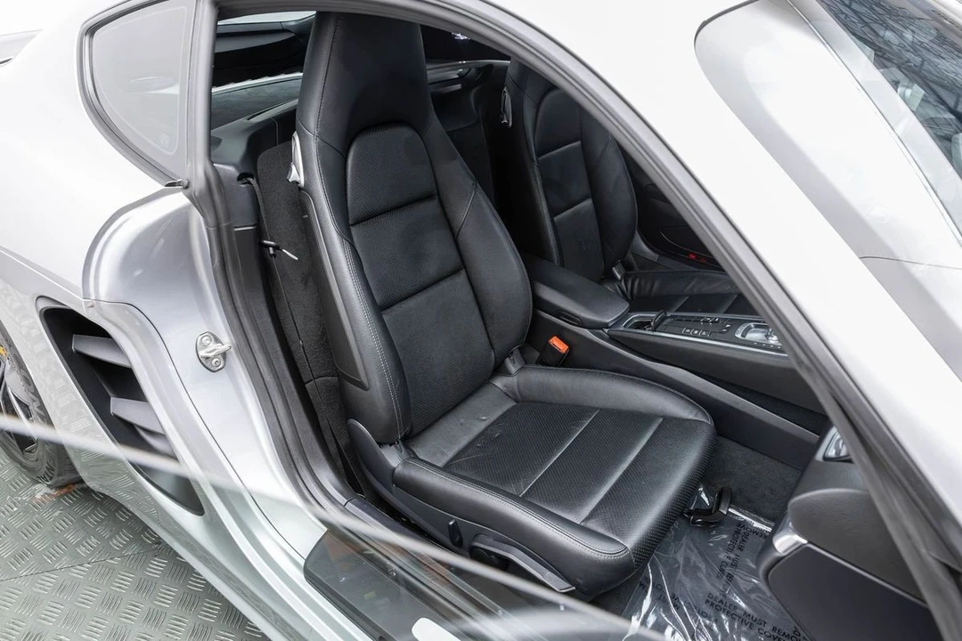 2019 Porsche 718 Cayman - Image 29 of 31