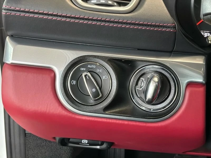 2019 Porsche 718 Cayman - Image 11 of 15
