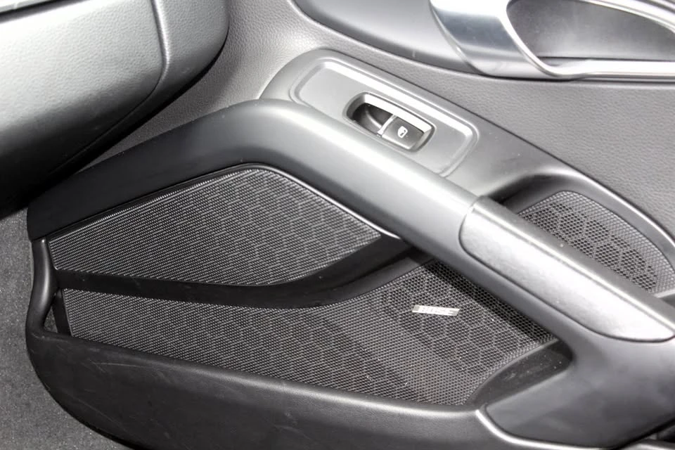 2019 Porsche 718 Cayman - Image 19 of 20