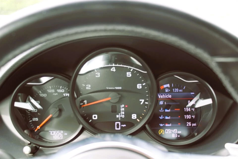 2019 Porsche 718 Cayman - Image 14 of 20