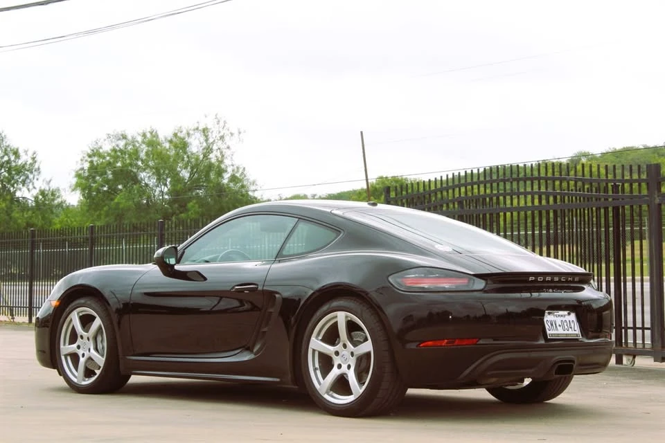 2019 Porsche 718 Cayman - Image 4 of 20