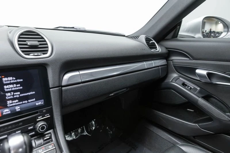2019 Porsche 718 Cayman - Image 18 of 20