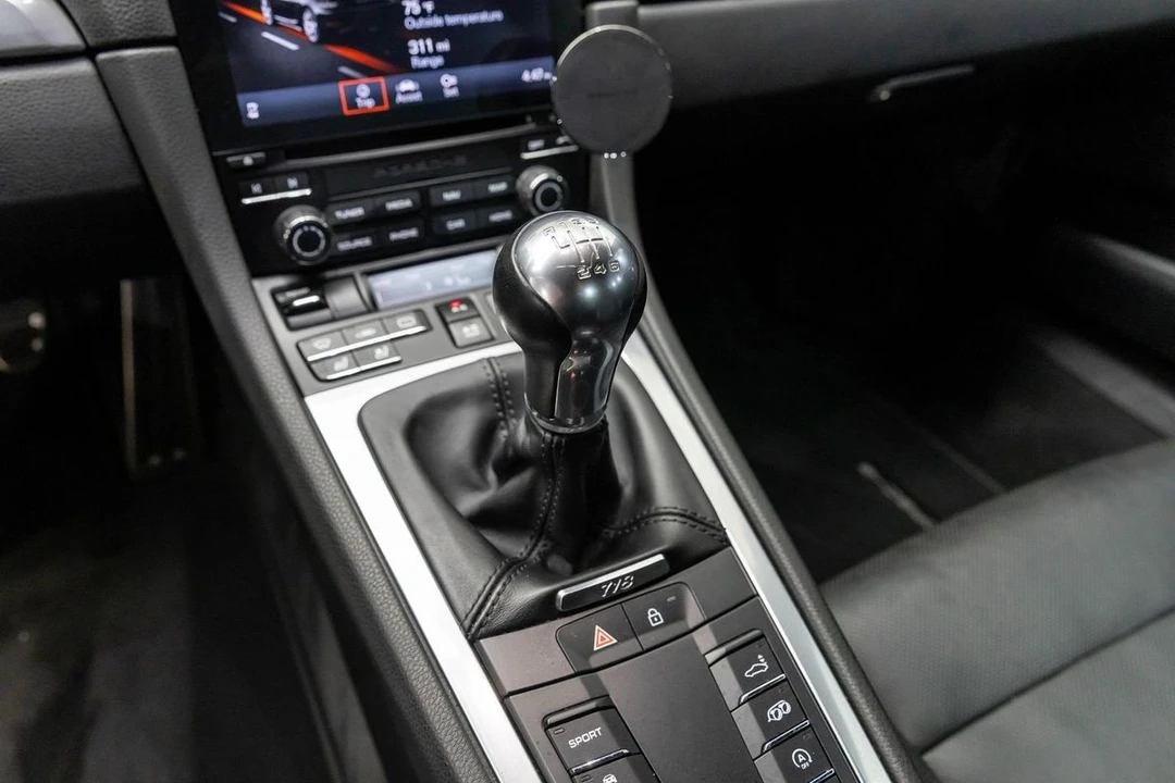 2019 Porsche 718 Cayman S - Image 29 of 31