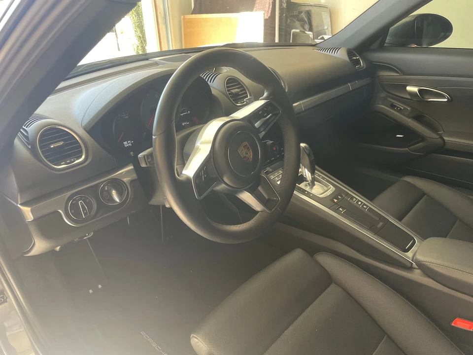 2019 Porsche 718 Cayman S - Image 7 of 7