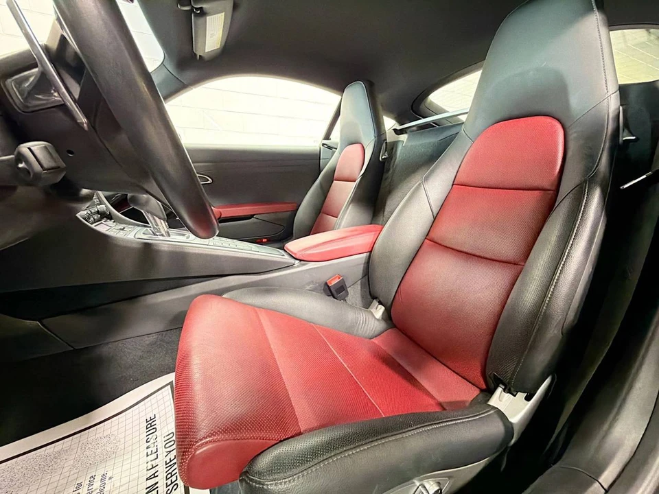 2019 Porsche 718 Cayman S - Image 5 of 5