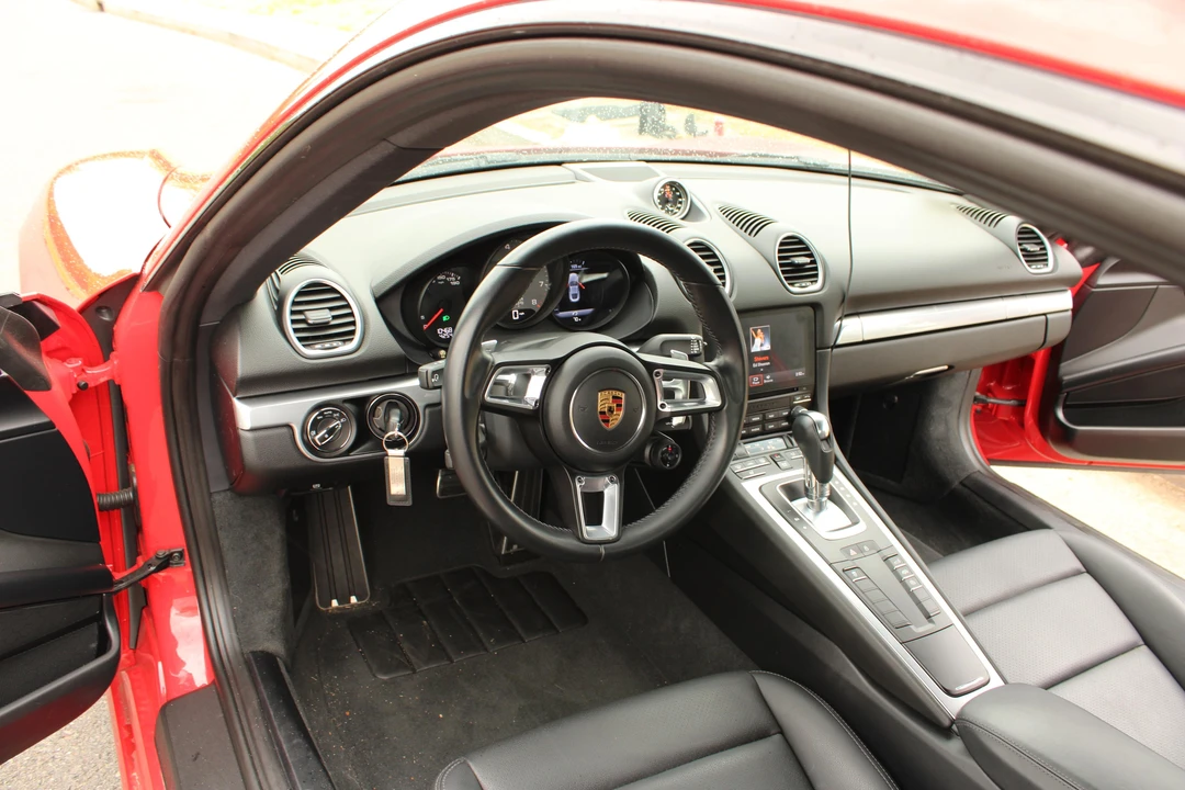 2019 Porsche 718 Cayman S - Image 27 of 31