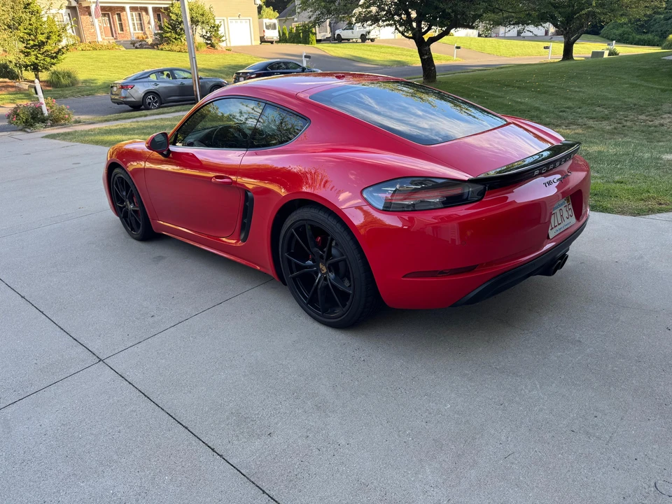 2019 Porsche 718 Cayman S - Image 8 of 31