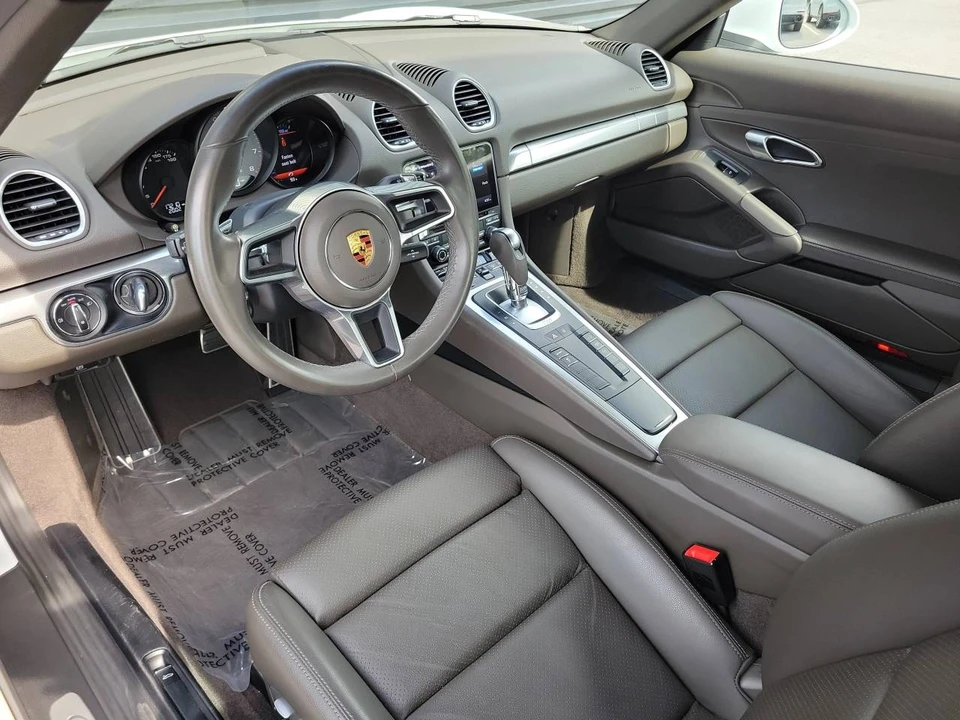 2019 Porsche 718 Cayman S - Image 5 of 5