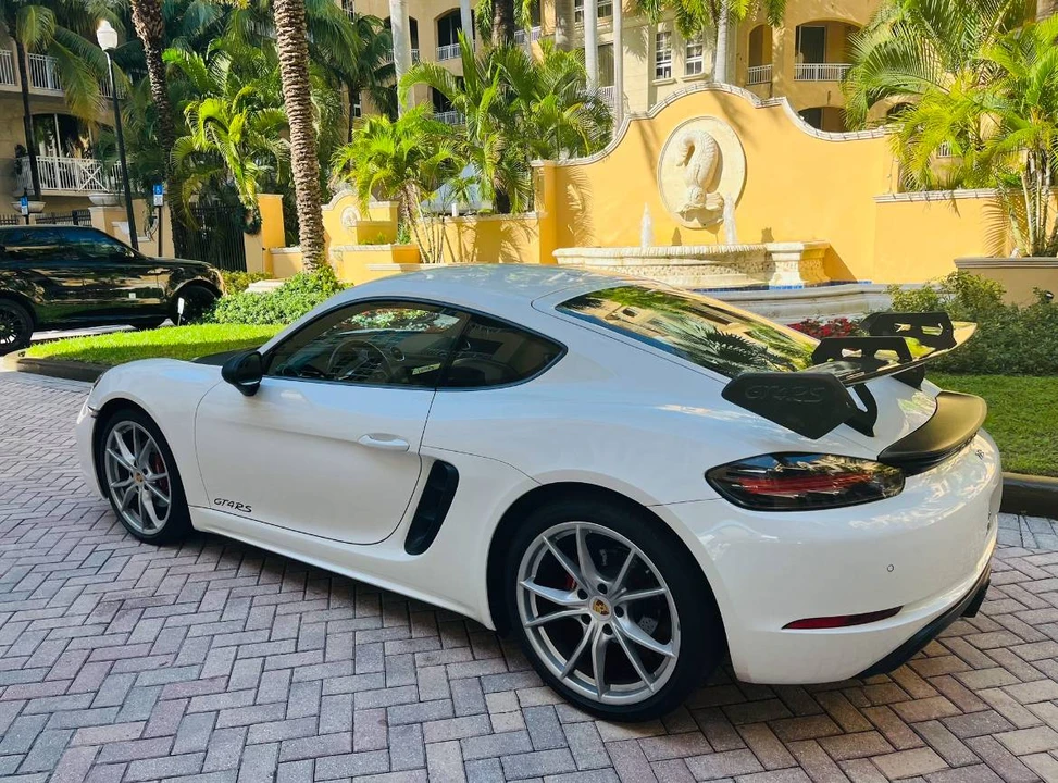 2019 Porsche 718 Cayman - Image 4 of 6