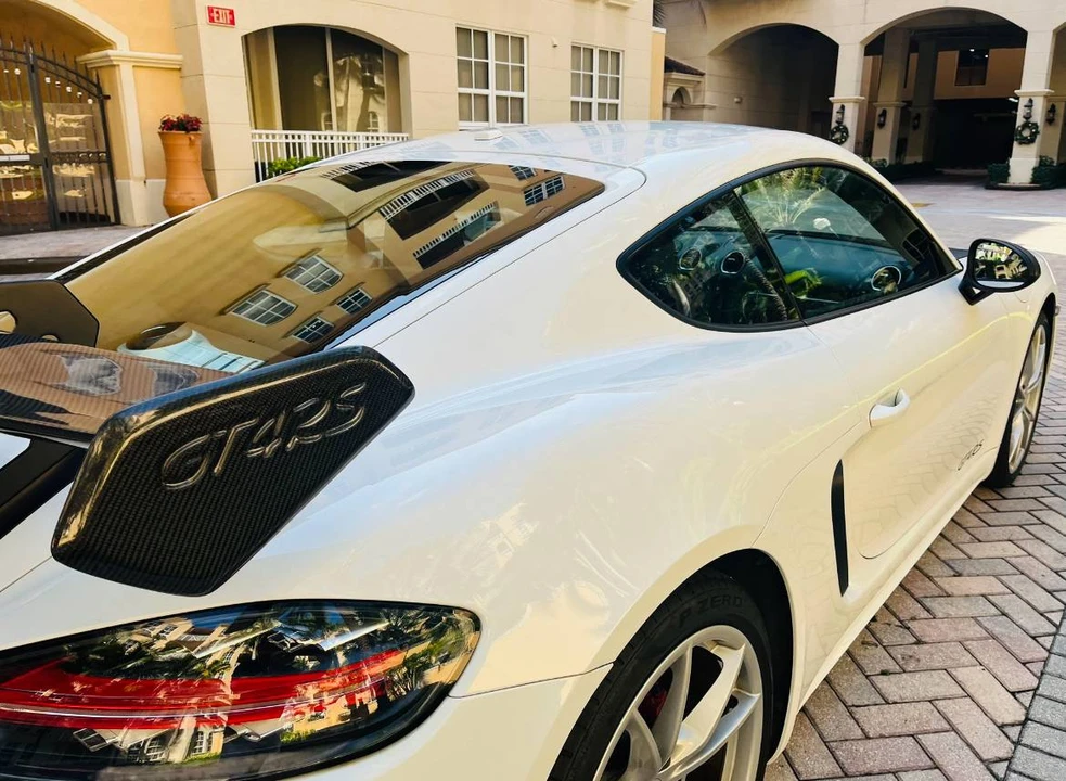 2019 Porsche 718 Cayman - Image 6 of 6