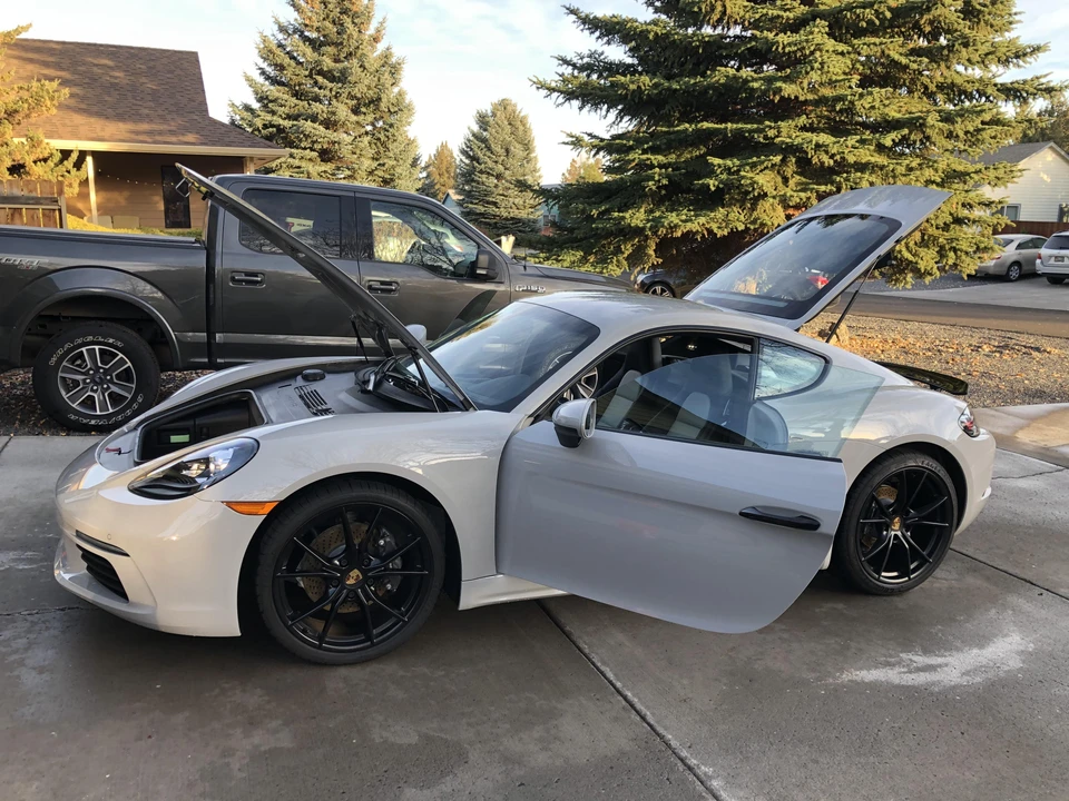2019 Porsche 718 Cayman - Image 8 of 31