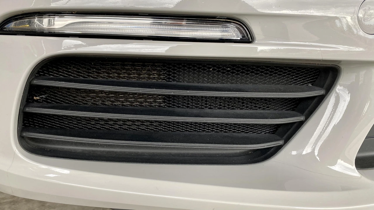 2019 Porsche 718 Cayman - Image 15 of 31