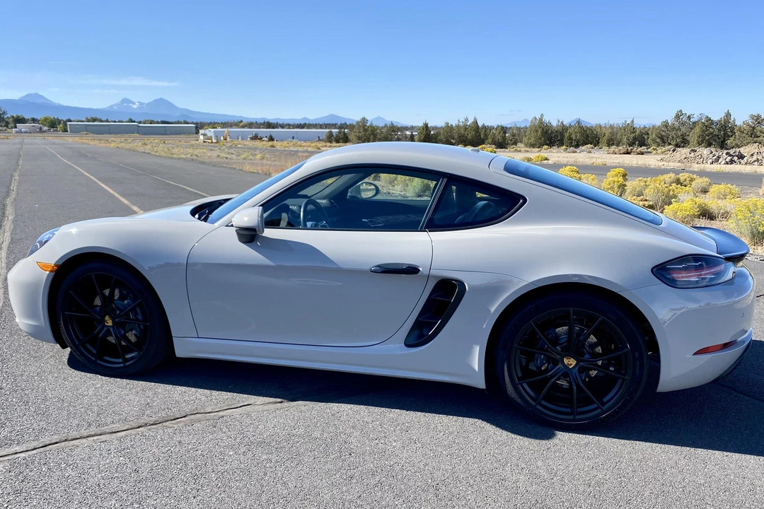 2019 Porsche 718 Cayman - Image 3 of 31