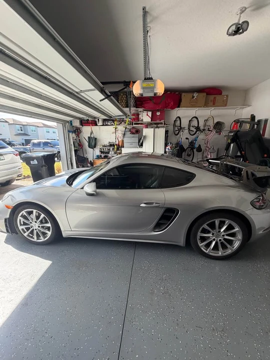 2019 Porsche 718 Cayman - Image 2 of 10