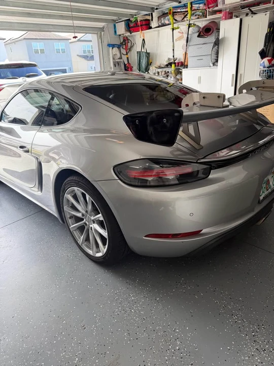 2019 Porsche 718 Cayman - Image 3 of 10