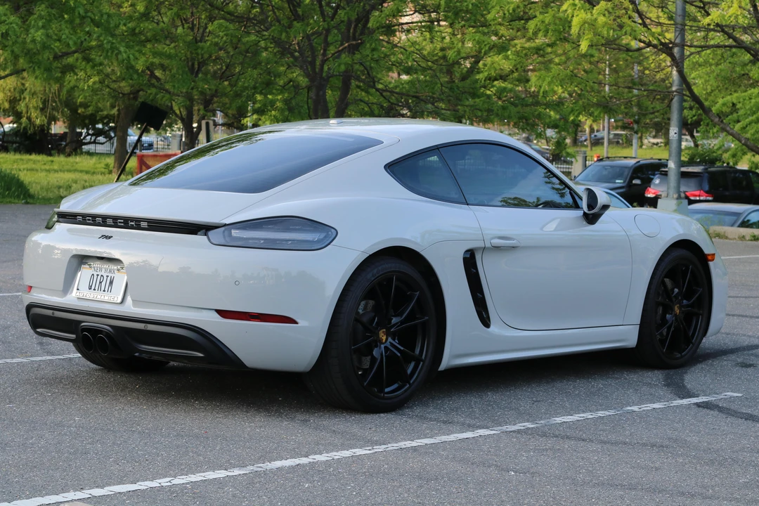 2019 Porsche 718 Cayman - Image 25 of 31