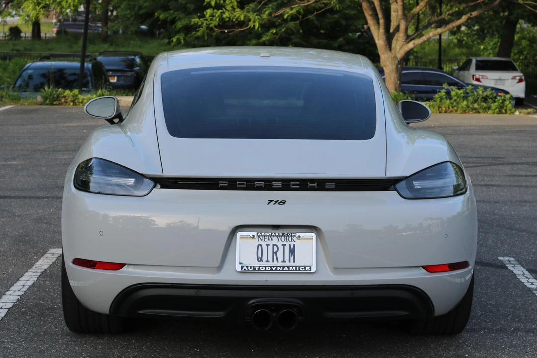 2019 Porsche 718 Cayman - Image 23 of 31