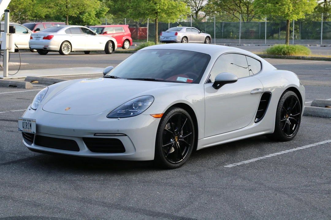 2019 Porsche 718 Cayman - Image 12 of 31