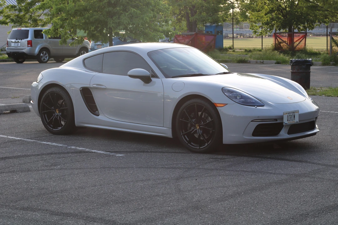 2019 Porsche 718 Cayman - Image 28 of 31