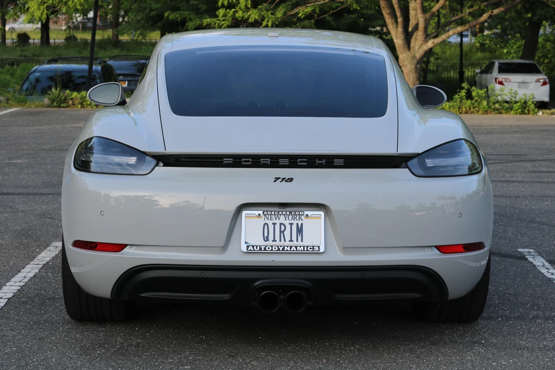 2019 Porsche 718 Cayman - Image 22 of 31