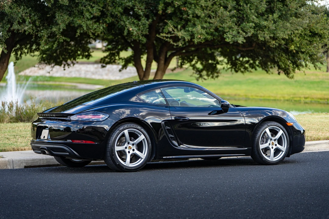 2019 Porsche 718 Cayman - Image 23 of 31