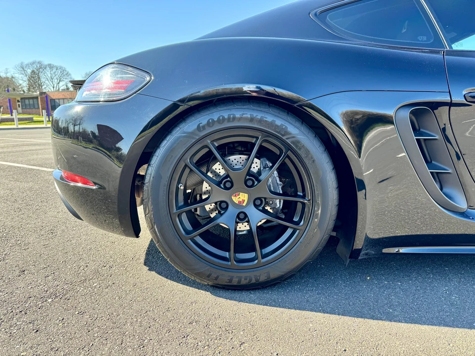 2019 Porsche 718 Cayman - Image 28 of 31