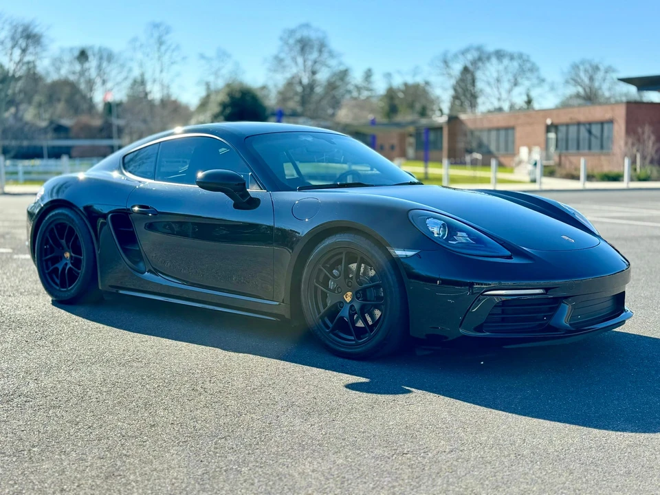 2019 Porsche 718 Cayman - Image 17 of 31
