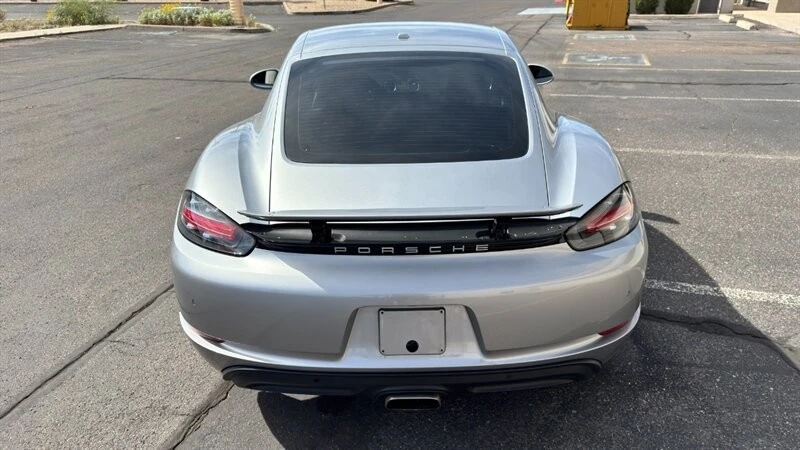 2019 Porsche 718 Cayman - Image 9 of 21