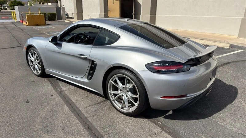 2019 Porsche 718 Cayman - Image 6 of 21