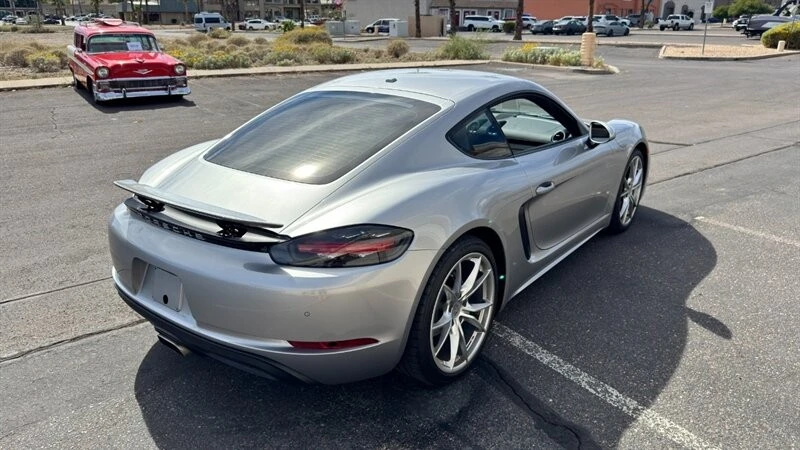 2019 Porsche 718 Cayman - Image 12 of 21