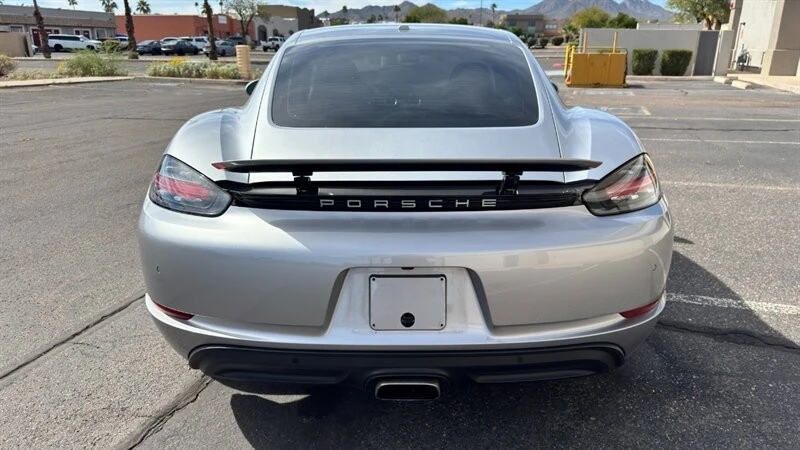 2019 Porsche 718 Cayman - Image 10 of 21