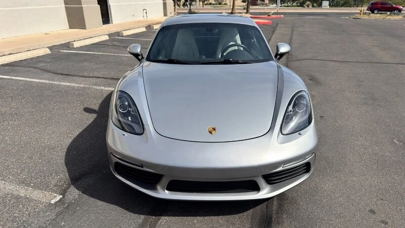 2019 Porsche 718 Cayman - Image 18 of 21