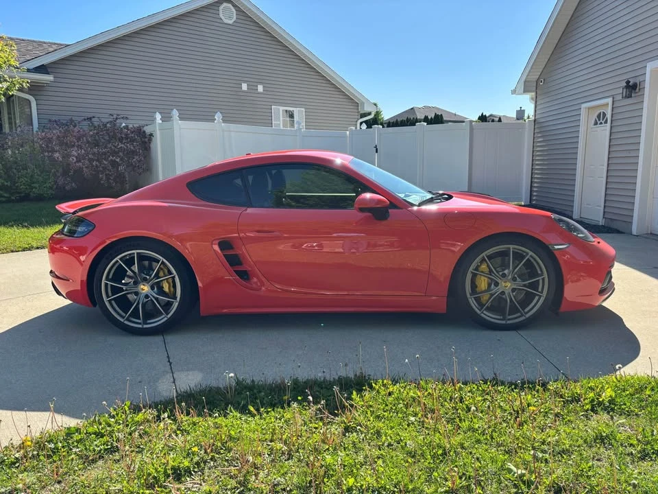 2019 Porsche 718 Cayman - Image 9 of 16