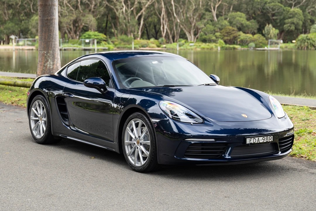2019 Porsche 718 Cayman - Image 17 of 31