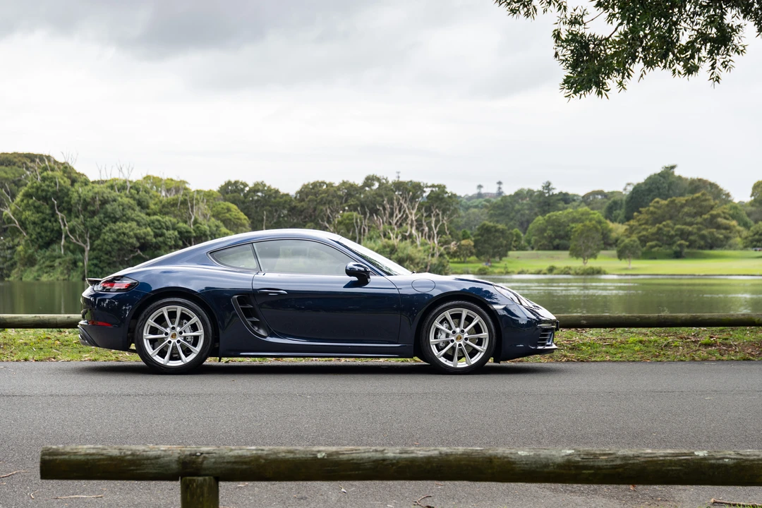 2019 Porsche 718 Cayman - Image 28 of 31