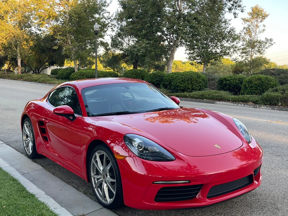 2019 Porsche 718 Cayman - Image 4 of 16