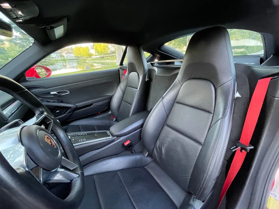 2019 Porsche 718 Cayman - Image 13 of 16