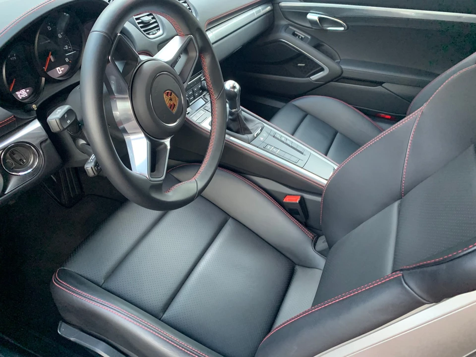 2019 Porsche 718 Cayman - Image 13 of 20