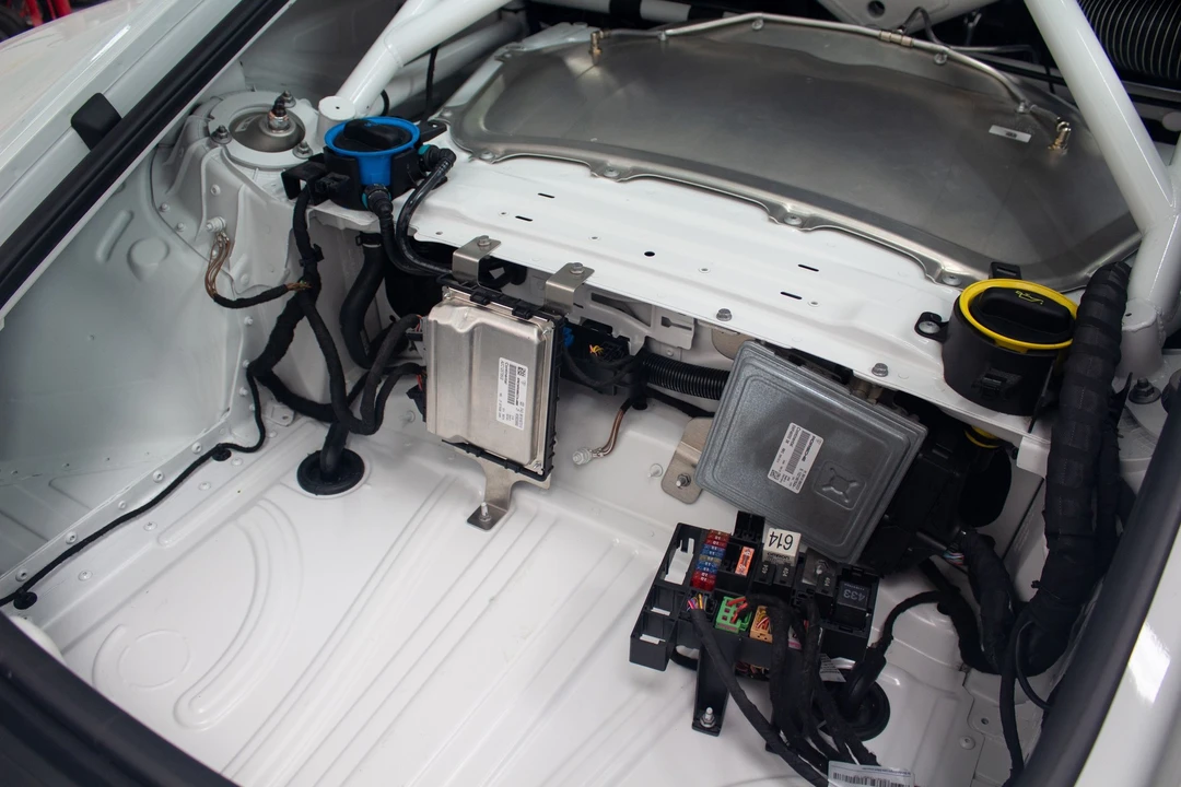 2019 Porsche 718 Cayman GT4 - Image 23 of 31